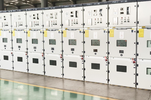 Medium Voltage Switchgear Applications in Data Centers and Renewable Energy Projects