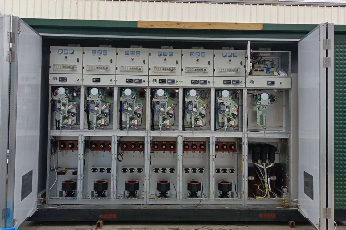 How Does a Gas Insulated Switchgear (GIS) Work?