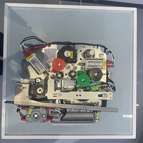 33kv Circuit Breaker Mechanism With Isolation Mechanism