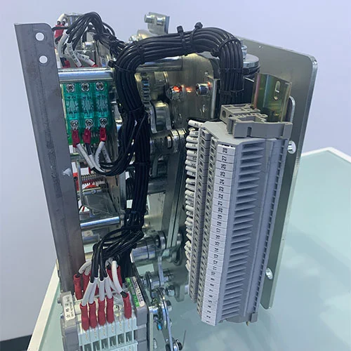 33kv Circuit Breaker Mechanism With Isolation Mechanism